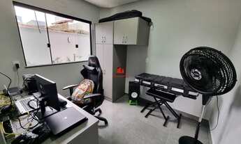 Imagem 5: Casa Duplex no Morada dos Passaros 3 Suites Closet + Escritorio Edicula, Piscina e Churras