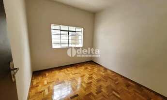 Imagem 2: Apartamento para aluguel, 3 quartos, Nossa Senhora Aparecida - Uberlândia/MG