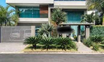 Imagem 2: Casa de condomínio para aluguel tem 600 metros quadrados com 4 quartos