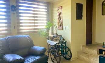 Imagem 2: Casa de Condomínio com 3 Quartos e 3 vagas na Vila Santos