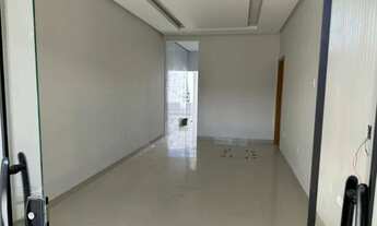 Imagem 4: CASA EM RUA PÚBLICA