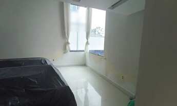 Imagem 7: Casa em condomínio de luxo c/ 4qts, send 3suítes, 5brs, 4vgs, piscn, churrqr, quintal, amr