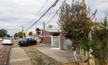 Imagem 4: Casa para Venda em Pinhais, Weissópolis, 2 dormitórios, 1 banheiro, 6 vagas