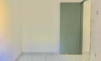 Imagem 6: Casa para Locação em Rio de Janeiro, Campo Grande, 1 dormitório, 1 banheiro