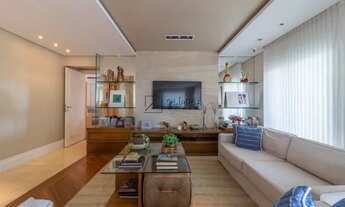 Imagem: Apartamento Venda 3 Dormitórios - 245 m²