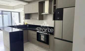 Imagem: Casa estilo alto padrão com 3 suítes à