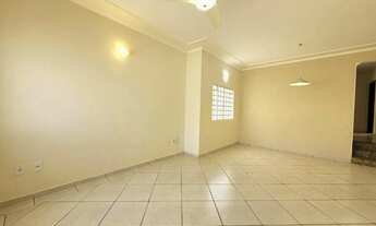 Imagem 2: Casa com 3 dormitórios para alugar, 164 m² por R$ 3.582,30/mês - Novo Horizonte - Jaguariú