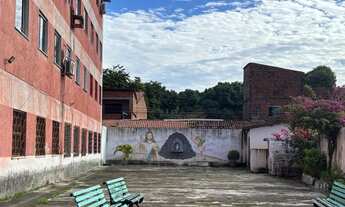 Imagem: Condomínio vizinho ao Parque del Sol