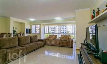 Imagem 4: Apartamento à venda em Petrópolis com 145 m², 3 quartos, 1 suíte, 2 vagas