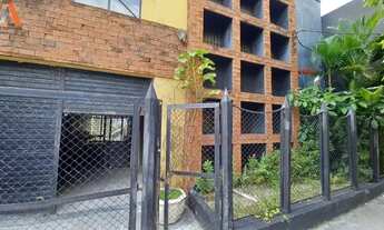 Imagem: CASA COMERCIAL DE 2 PAVIMENTOS NO BAIRRO