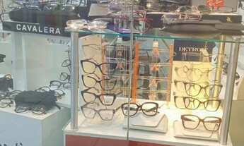 Imagem 4: Loja de óculos com tudo dentro . 14 anos no mercado