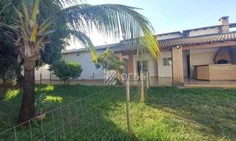 Imagem 2: Casa com 3 dormitórios, 200 m² - venda por R$ 690.000,00 ou aluguel por R$ 4.250,00/mês