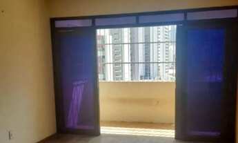 Imagem 2: Tem potencial 135m2. Liga 9 87 48 31 08DIEGO9989F ÁGUIA DE Haia Necessita de reforma @#$&a