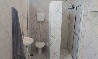 Imagem 3: Quarto e Sala mobiliado em Villas do Atlântico. Também temporada