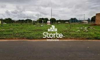 Imagem: Terreno à venda, 250m² por R$ 160.000