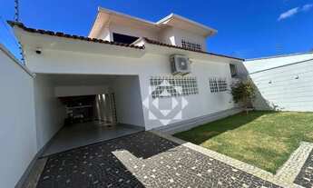 Imagem: Sobrado com 290m2 de área construída