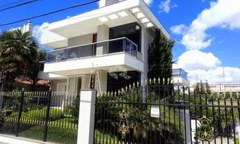 Imagem: Casa à venda com 4 dormitórios, sendo