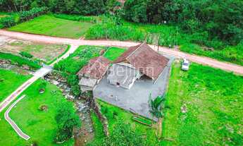 Imagem 4: Morar ou investir? Essa casa em Rio dos Cedros é perfeita!