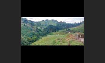 Imagem 6: Terreno em bueno Brandão MG, com linda cachoeira e riacho dentro da propiedade