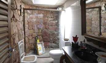 Imagem 7: Casa de 910 metros quadrados no Condomínio Parque Imperial, com 4 suítes