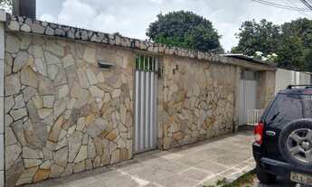 Imagem 2: Casa para venda tem 135 metros quadrados com 3 quartos em Rio Doce - Olinda - Pernambuco