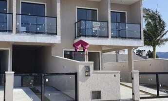 Imagem 2: Sobrado para Venda em Palhoça, Pinheira, 3 dormitórios, 1 suíte, 3 banheiros, 2 vagas