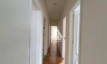 Imagem 7: Apartamento à venda Leblon desocupado sala 3 quartos com armários cozinha área de serviço