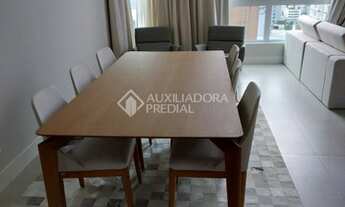 Imagem 2: BALNEáRIO CAMBORIú - Apartamento Padrão - Centro