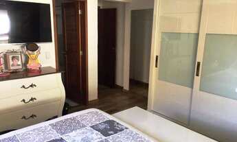 Imagem 6: Casa de condomínio para venda possui 320 metros quadrados com 4 quartos em Badu - Niterói