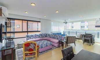 Imagem 1: Apartamento para venda com 138 metros quadrados com 2 quartos em Moema - São Paulo - SP