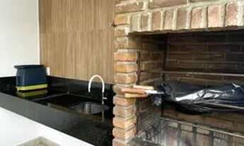 Imagem 4: Casa para aluguel e venda possui 68 metros quadrados com 2 quartos, suíte e mobiliado