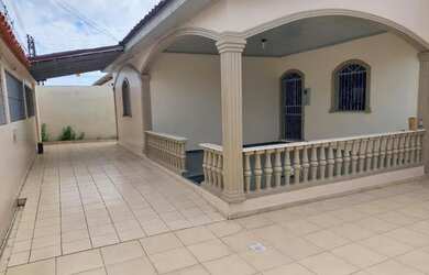 Imagem 2: CASA DE ESQUINA OTIMA LOCALIZAÇÃO JAPIIM