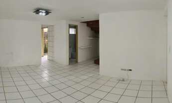 Imagem 5: Casa de condomínio para venda possui 90 metros quadrados com 3 quartos