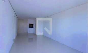 Imagem 2: Apartamento para Aluguel - Jardim Botânico, 2 Quartos, 65 m2