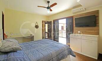 Imagem 7: CASA à venda com piscina e 3 quartos em Itanhaém, no bairro Suarão