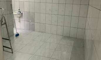 Imagem 2: Kitnet Arujá - Quarto e Cozinha - 2 cômodos