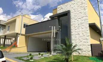 Imagem: ÁGIO! Casa térrea com lote de 300m²