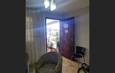 Imagem 3: Casa 2 Dormitórios com Garagem Ampla coberta