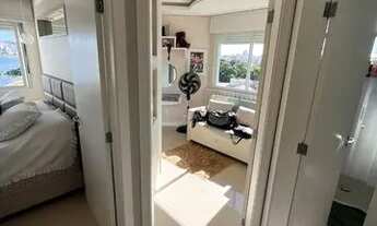 Imagem 6: Cobertura para venda possui 137 metros quadrados com 3 quartos em Abraão - Florianópolis