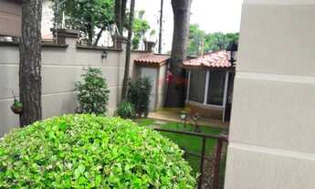 Imagem 2: Sobrado triplex com 3 dormitórios 1 suite 4 vagas. Condomínio Fechado