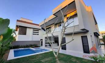 Imagem: Casa com 4 suítes no Jardim do Golfe III