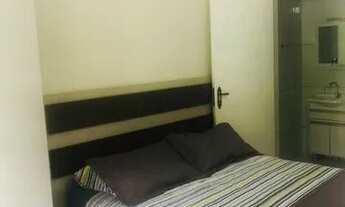 Imagem 7: Suíte mobiliada e área de lazer com piscina, ofurô e churrasqueira