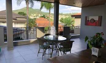 Imagem 2: 501m², terreno e 439 de área construída. 2 suítes e 2 dorm. , garagem para 4ou 5 carros