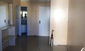 Imagem 7: Ótimo apartamento com 50 m², dispõe de móveis projetados, 01 quarto sendo suíte, sala, co