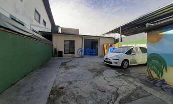 Imagem 2: CASA COM LOTE INTEIRO 250M² EM AVENIDA PRINCIPAL DO BAIRRO !