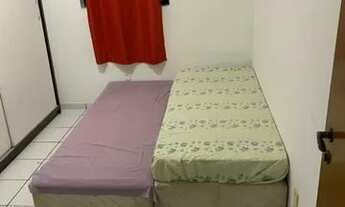 Imagem 7: Alugo apartamento mobiliado com 2 quartos, sendo 1 suíte, no Jardim Oceania, à beira-mar d