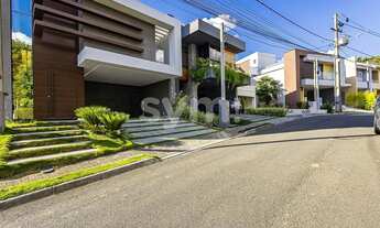 Imagem: Deslumbrante casa em condomínio no Santa