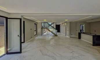 Imagem 3: Casa à venda em Santana de Parnaíba, Sítio do Rosário, com 4 suítes, com 318 m², Reserva S