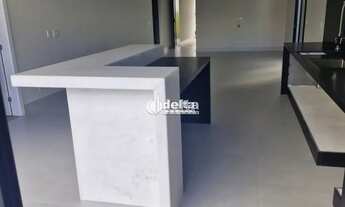 Imagem 4: Casa disponível para venda no bairro Laranjeiras em Uberlândia-MG