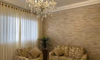 Imagem 6: SOBRADO SEMIMOBILIADO COM PISCINA À VENDA NO CENTRO DE APUCARANA